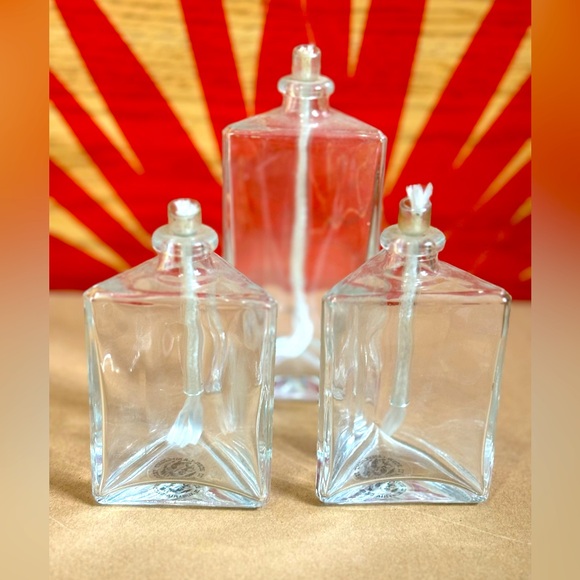 Set of (3) Vintage Triangle Lamplight Farms Austria Refillable Oil Lamps - Picture 1 of 7